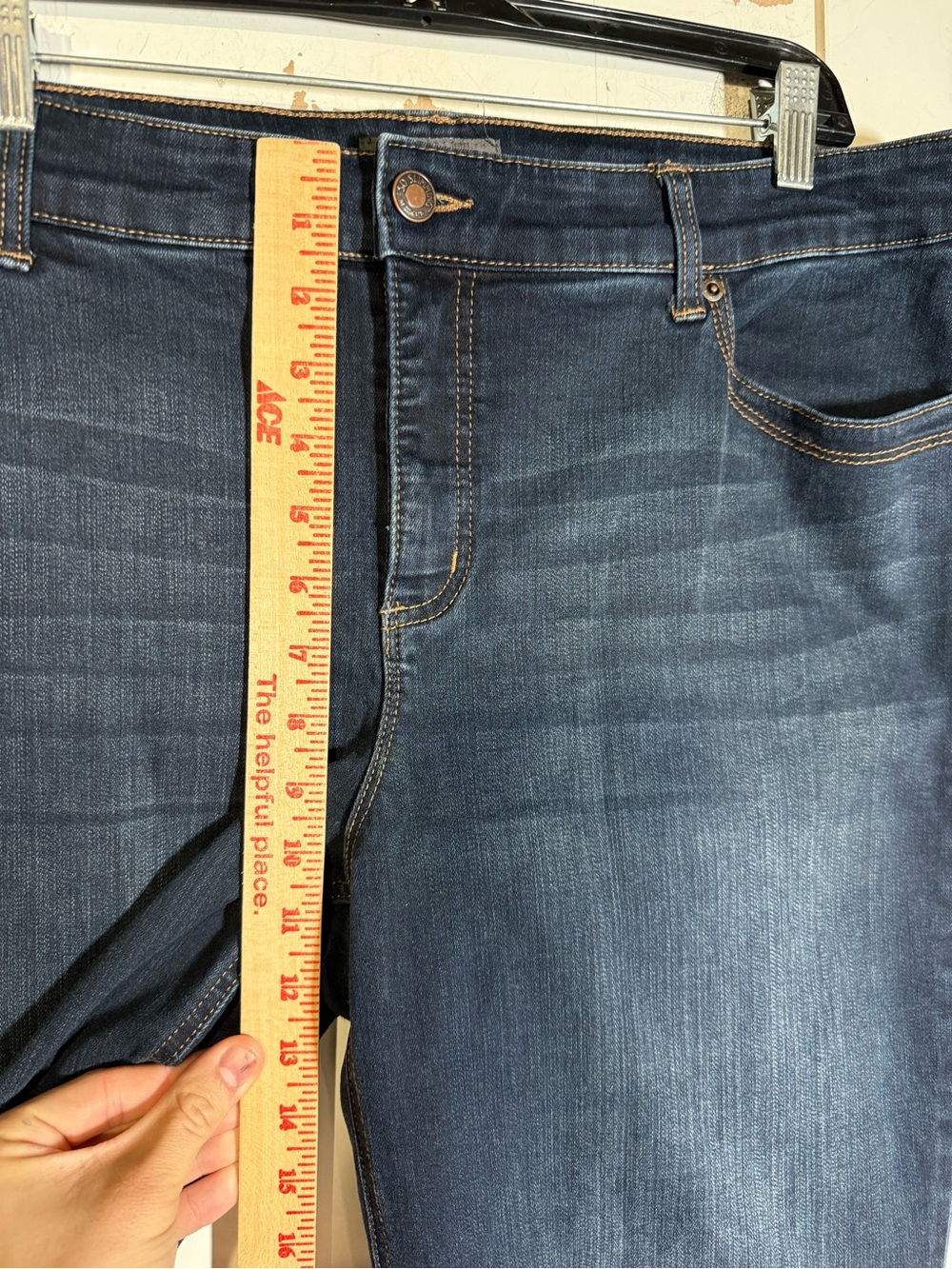 Chico’s SO LIFTING Girlfriend Jeans Dark Blue Wash Size 3 / 16 SO SLIMMING - Picture 4 of 9